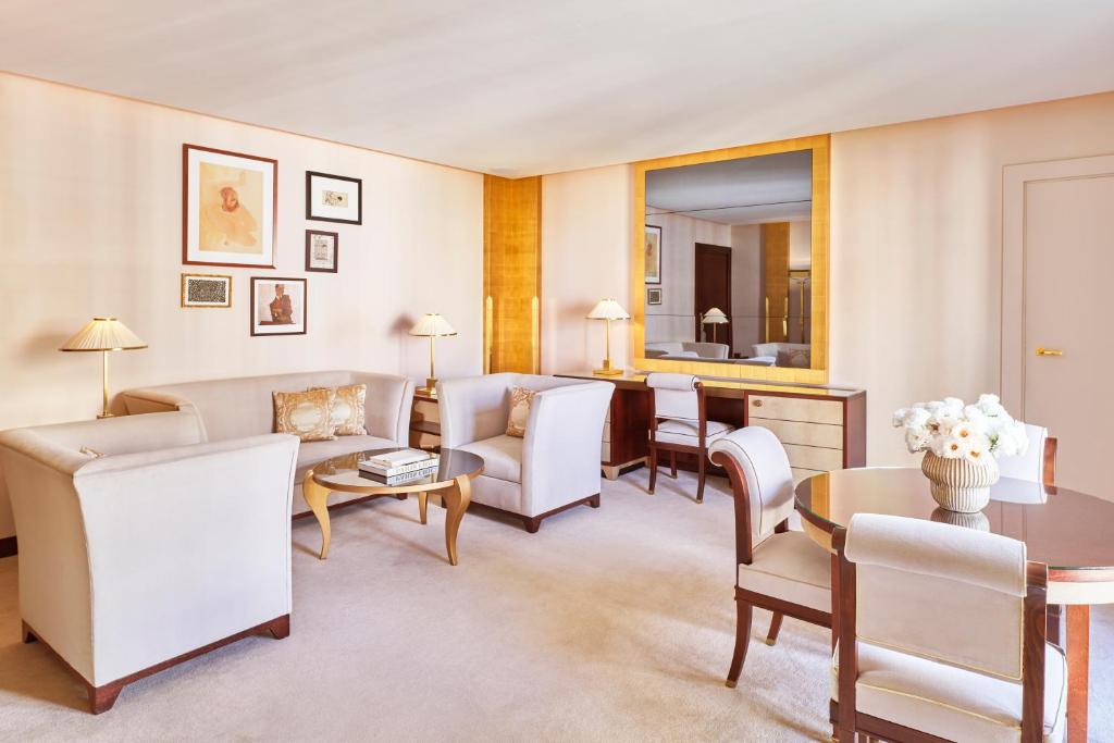 Hôtel Barrière Fouquet's Paris - Resim 44