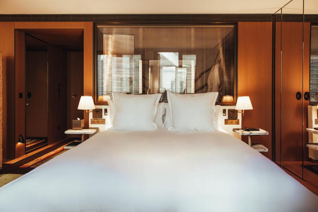 
Deluxe King Room with Terrace
