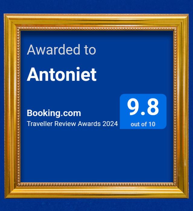 Certifikát, hodnocení, plakát nebo jiný dokument vystavený v ubytování Antoniet