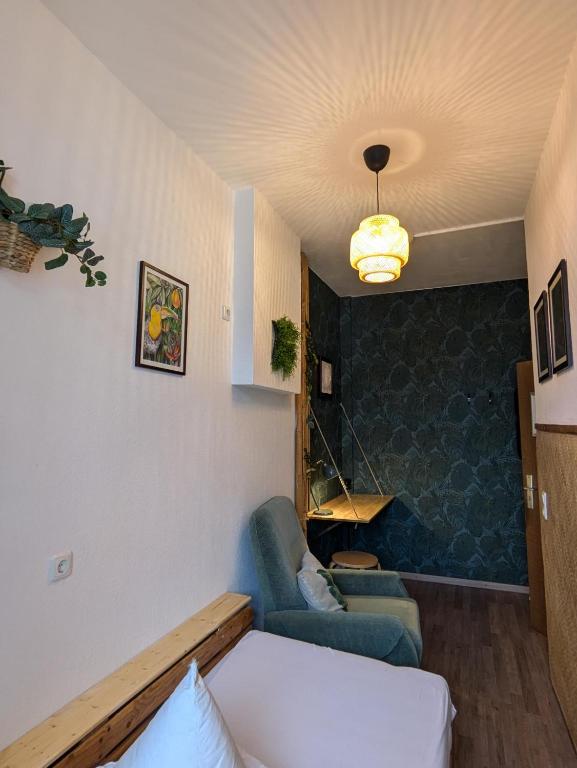 Hostel Lollis Homestay Dresden - 8