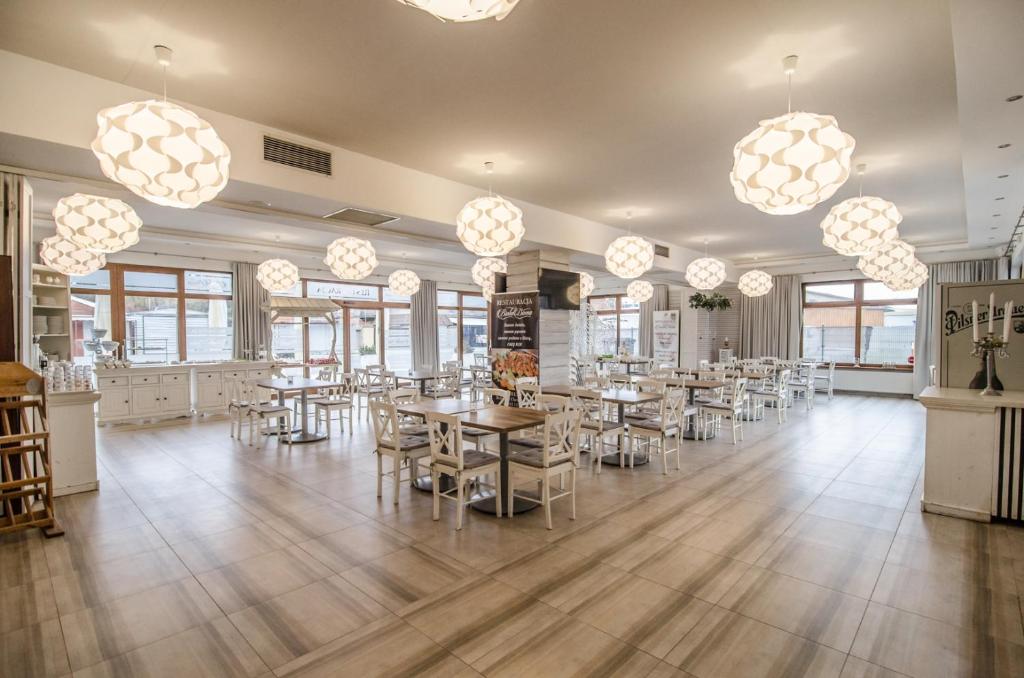 Marina Mielno z widokiem na jezioro - 6