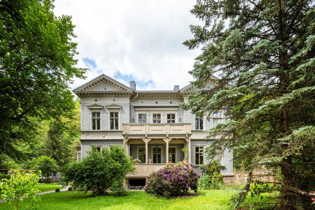 Κήπος έξω από το Villa Heimlicher Grund