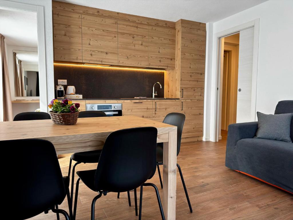 Η κουζίνα ή μικρή κουζίνα στο Vista sulle Alpi