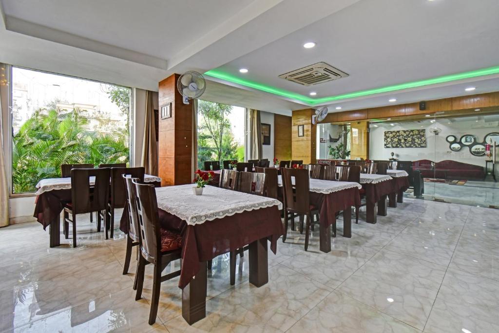 Restaurace v ubytování Townhouse Classio Suites