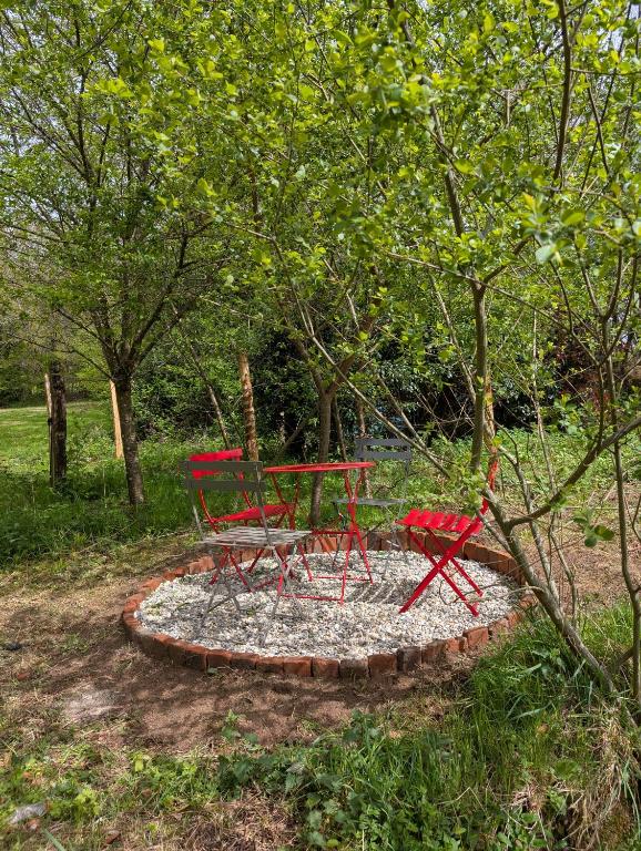 Gîte au calme, nature et confort Creuse - Housity