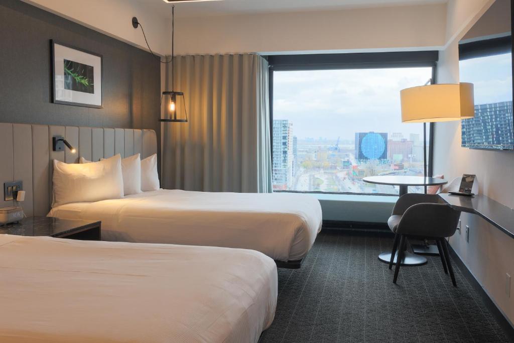 
Superior Room with Two Queen Beds
