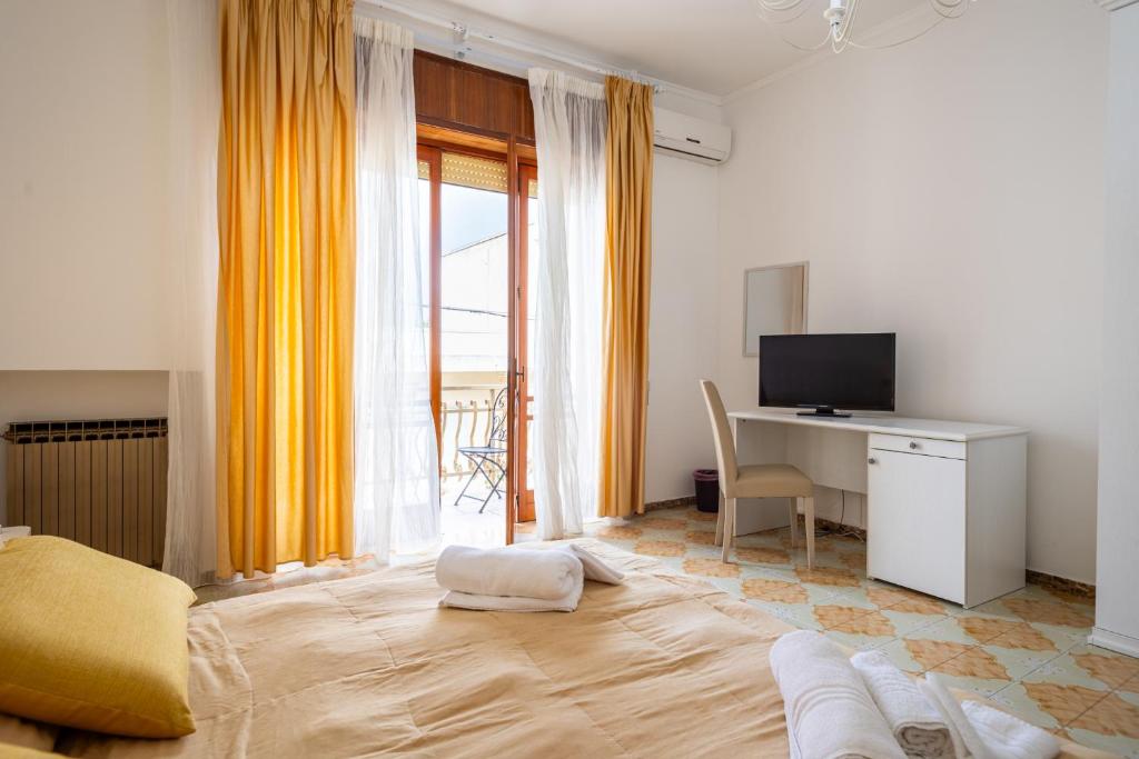 TV a/nebo společenská místnost v ubytování Glem B&B