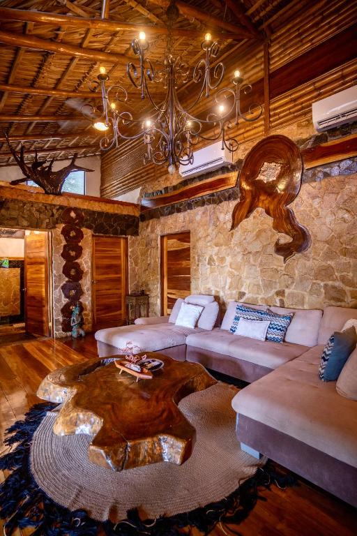 Posezení v ubytování Ocho Artisan Bungalows