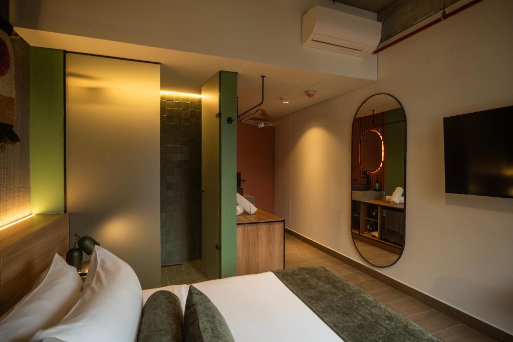 Postel nebo postele na pokoji v ubytování Hunters Hotel