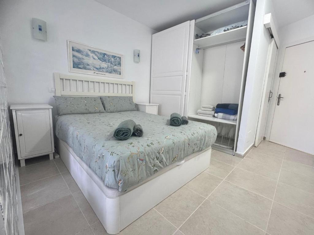 Postel nebo postele na pokoji v ubytování Cozy apartment