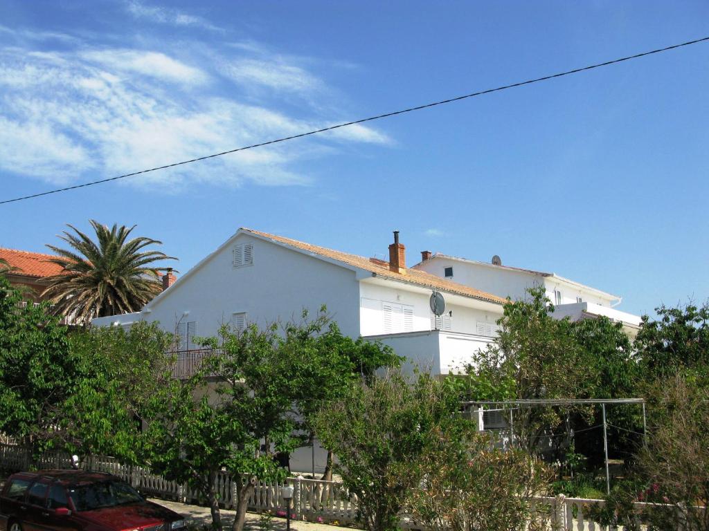 Apartments Ivo
