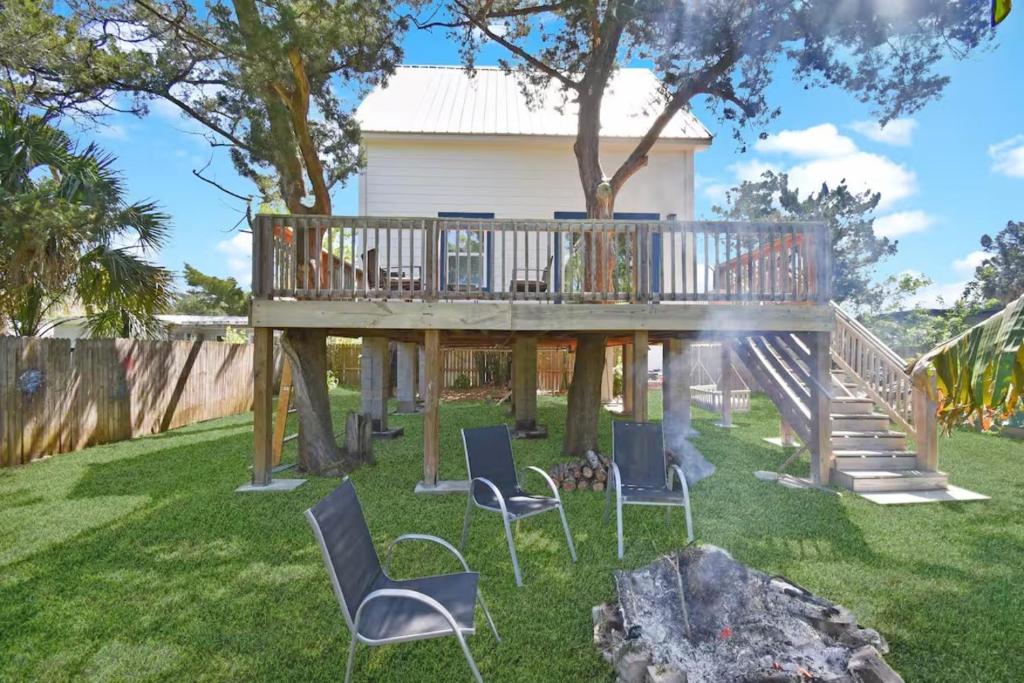 Zahrada ubytování Two House Island Retreat