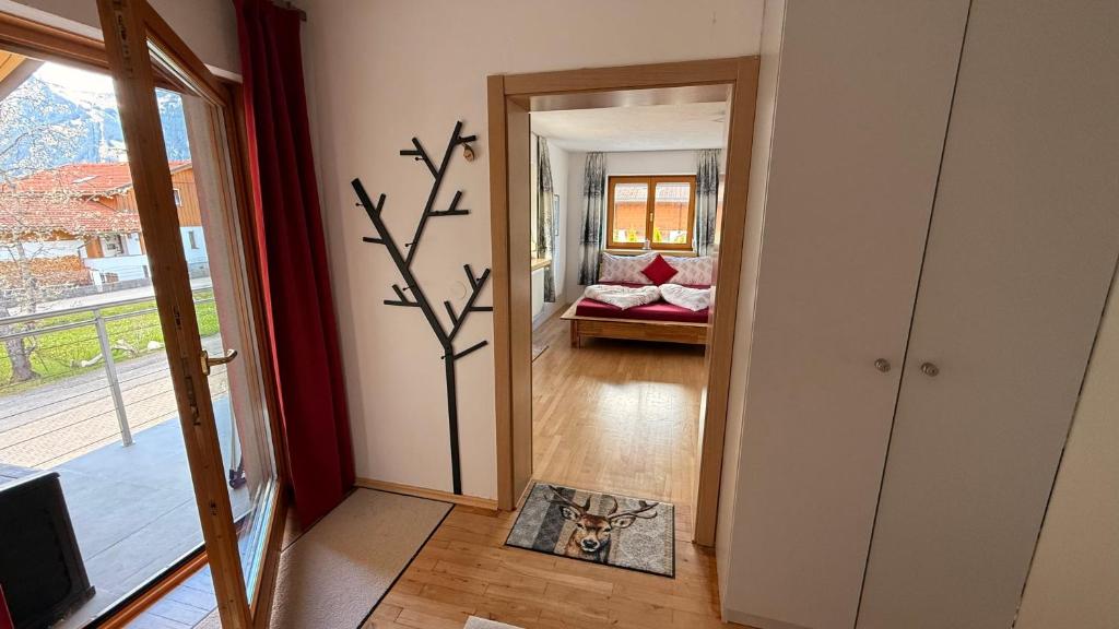 Posteľ alebo postele v izbe v ubytovaní Alpin-Check-in