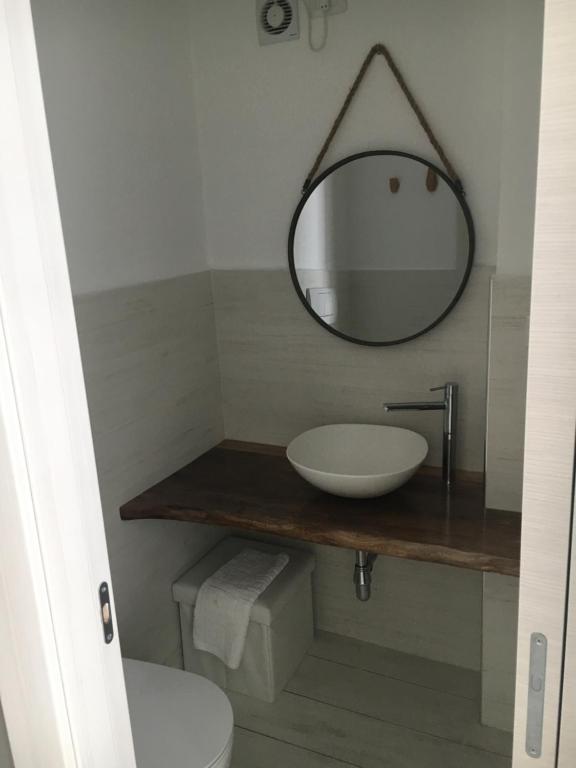 A bathroom at Chez-Lu Ravello
