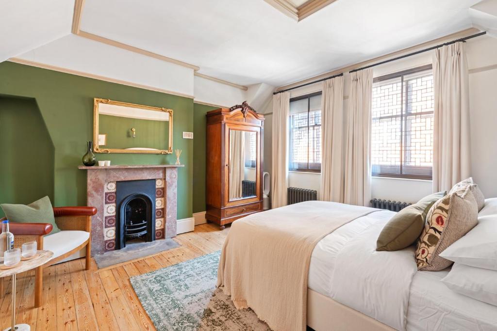 Χώρος καθιστικού στο Fothergill House - Entire Luxury Townhouse - City Centre