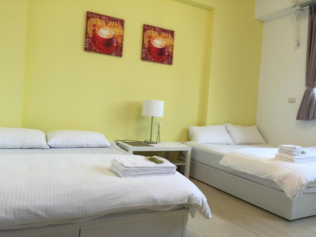 A bed or beds in a room at STSP Guest House