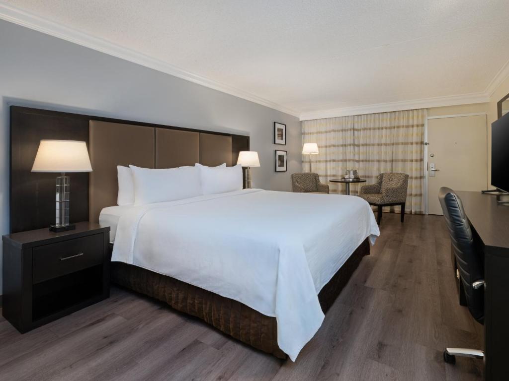 Crowne Plaza Suffern-Mahwah, an IHG Hotel - 