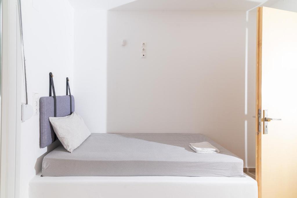 A bed or beds in a room at Nikkon summer home