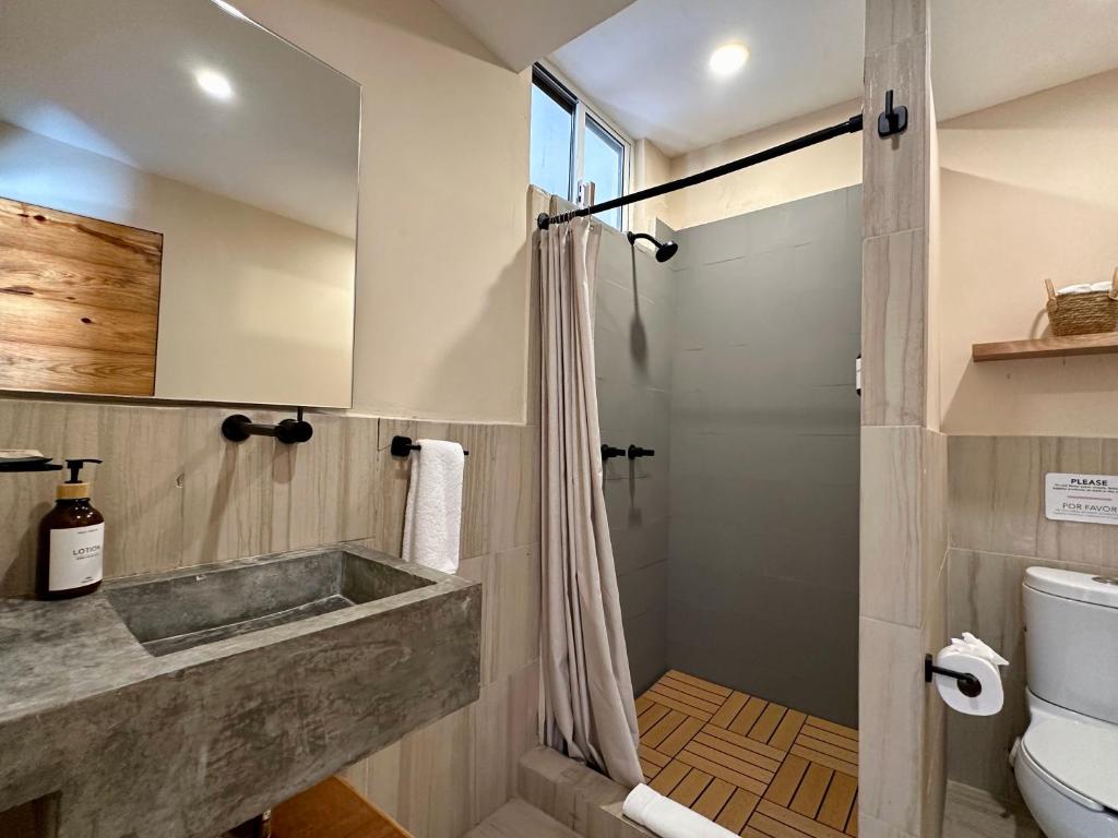 Um banheiro em Pachamaya Holistic Wellness & Spa