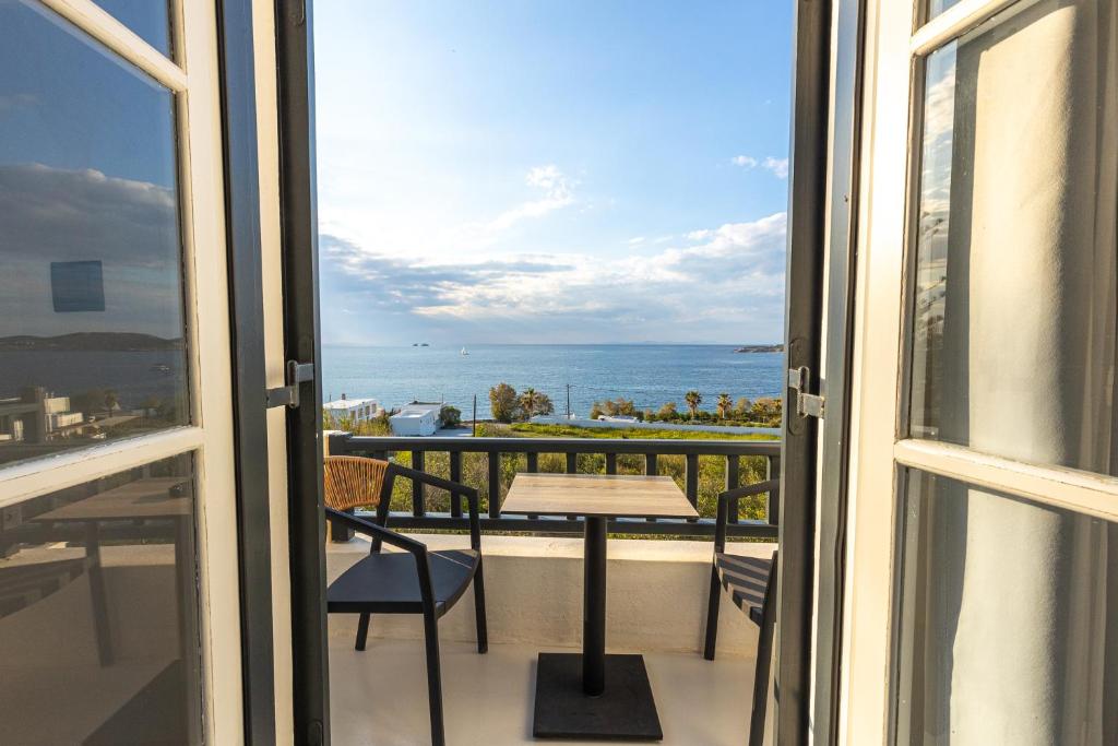 Paros Five Senses - 2