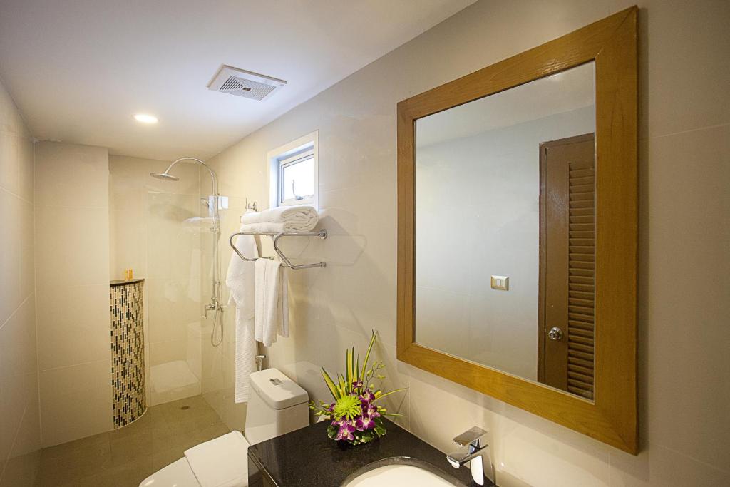 Koupelna v ubytování Chabana Kamala Hotel