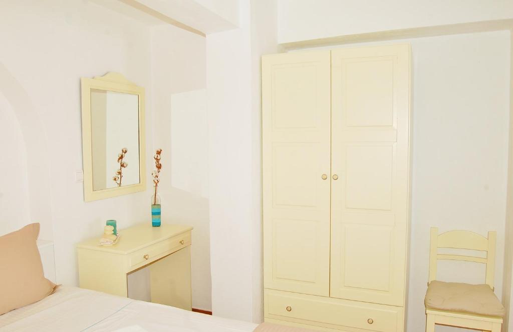 Fotografie z fotogalerie ubytování Aspro Mple v destinaci Astypalaia