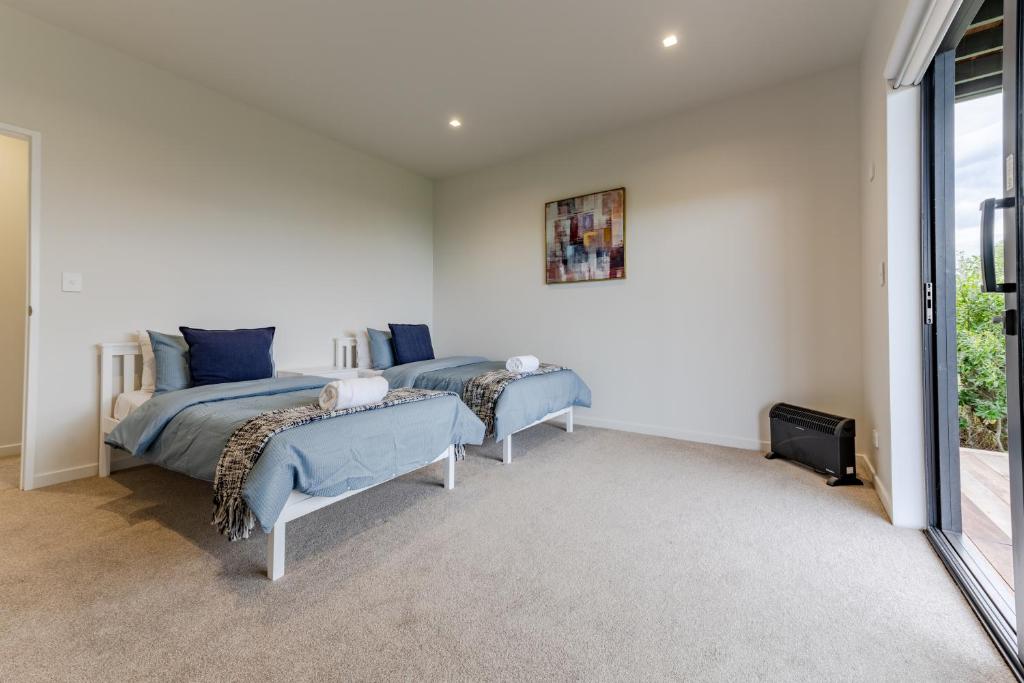 Sleek, Elevated Views, Hidden - Resim 16