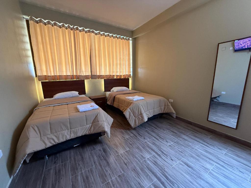 Postel nebo postele na pokoji v ubytování Residencial LOS PINOS habitación doble