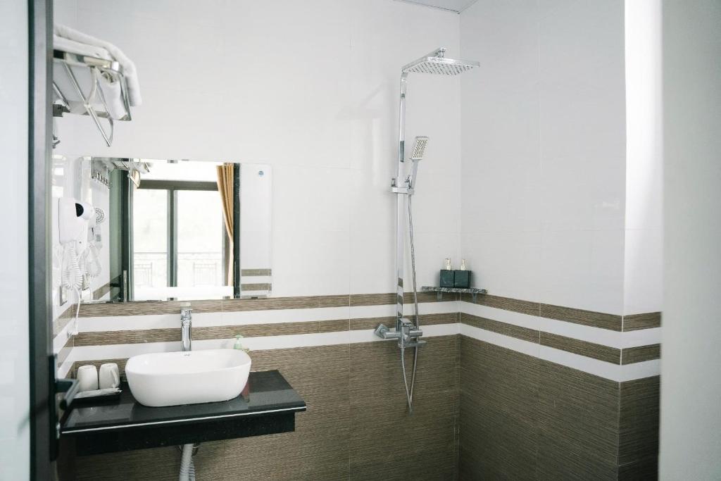 Tam Coc Harbor Hotel & Travel By ANMS GROUP - 16