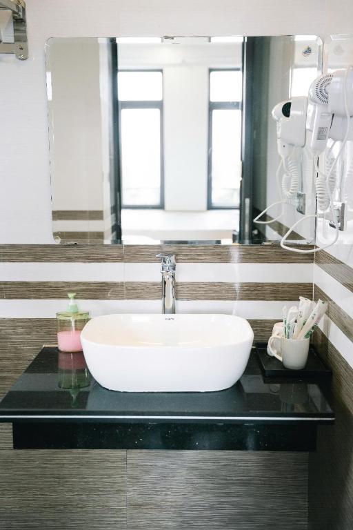 Tam Coc Harbor Hotel & Travel By ANMS GROUP - 18