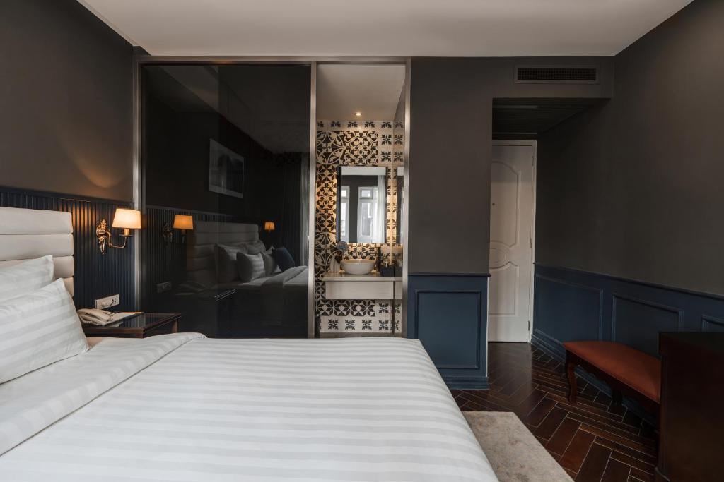 Deluxe Double Room, Free Afternoon Tea