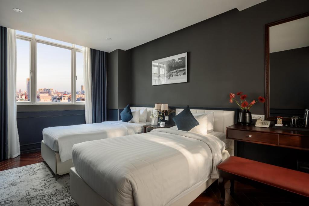 Premium City View Twin, Free Afternoon Tea