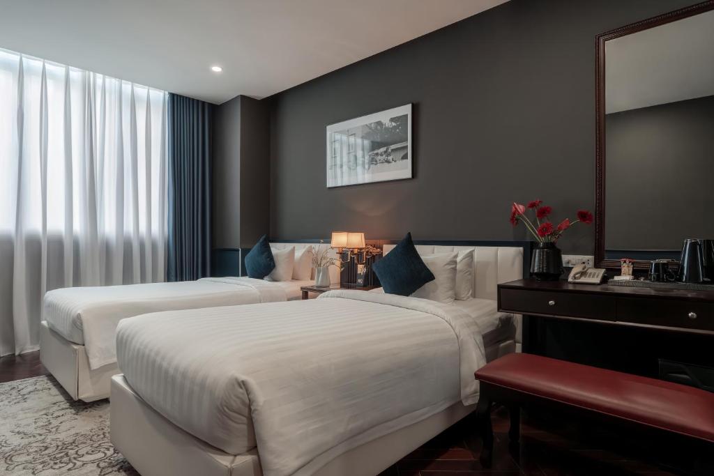 Premium City View Twin, Free Afternoon Tea
