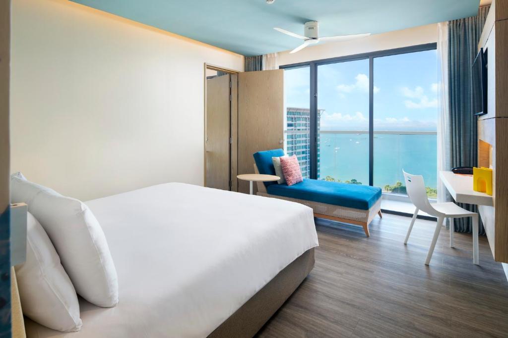 
Deluxe Two-Bedroom Connecting Room
