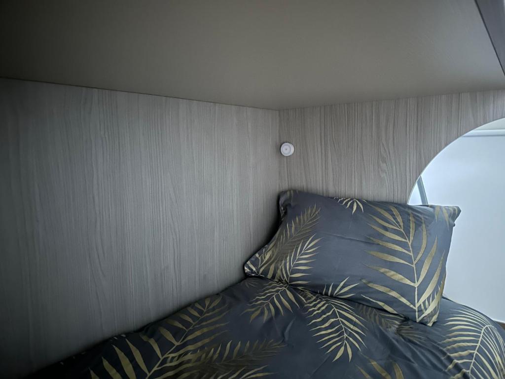 Postel nebo postele na pokoji v ubytování Brand New 2 Bedroom Apartment in Ħal Safi