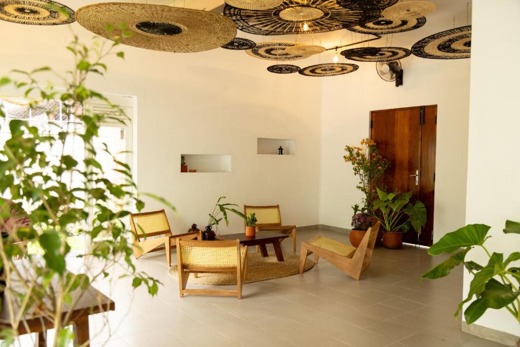 Posezení v ubytování Alma Boutique Hostel - Colombo