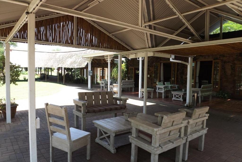 Restaurace v ubytování Ascot Inn