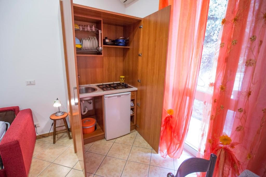 Kuchyňa alebo kuchynka v ubytovaní Hortensia House