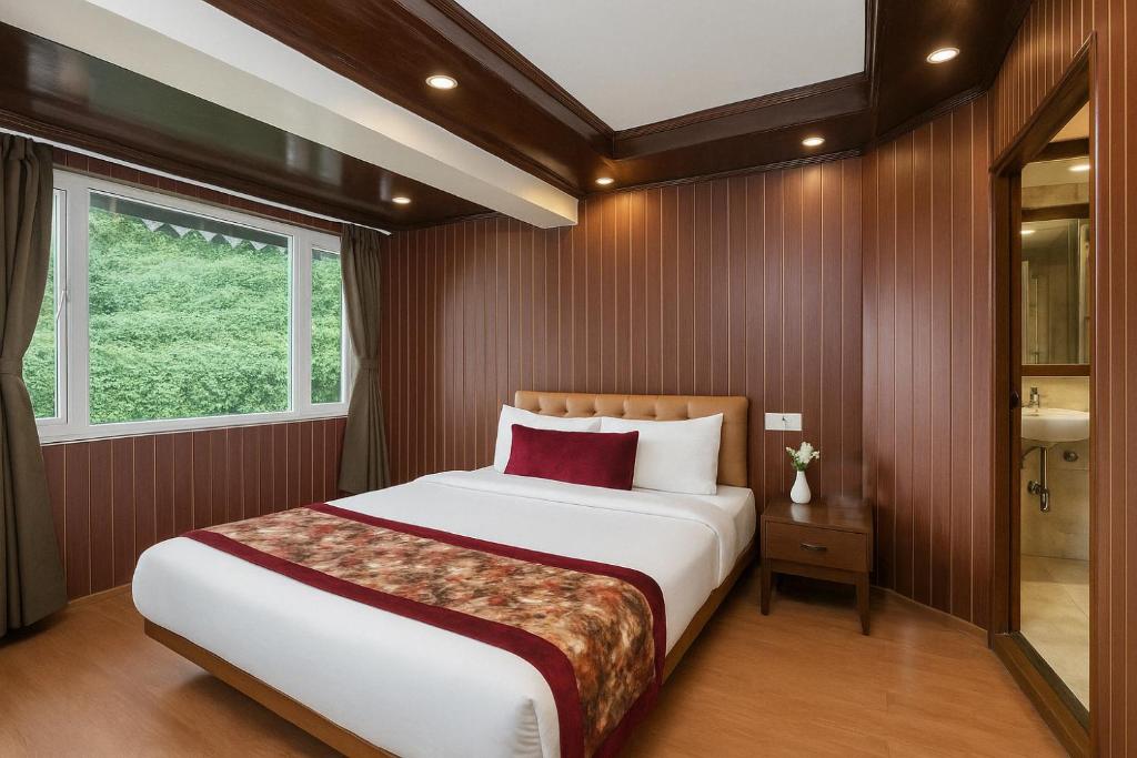 Postel nebo postele na pokoji v ubytování Summit Grace Boutique Hotel & Spa