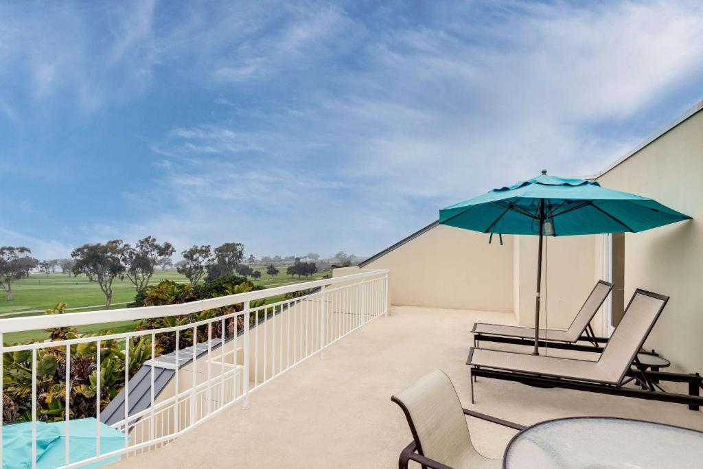 Hilton La Jolla Torrey Pines photo
