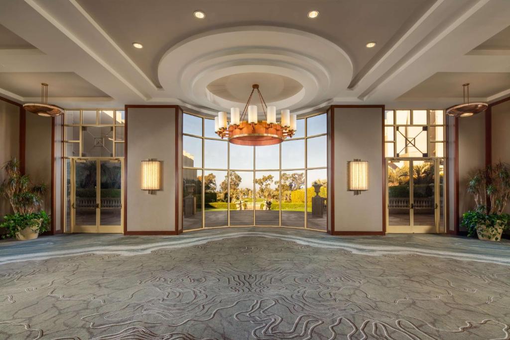 Hilton La Jolla Torrey Pines photo