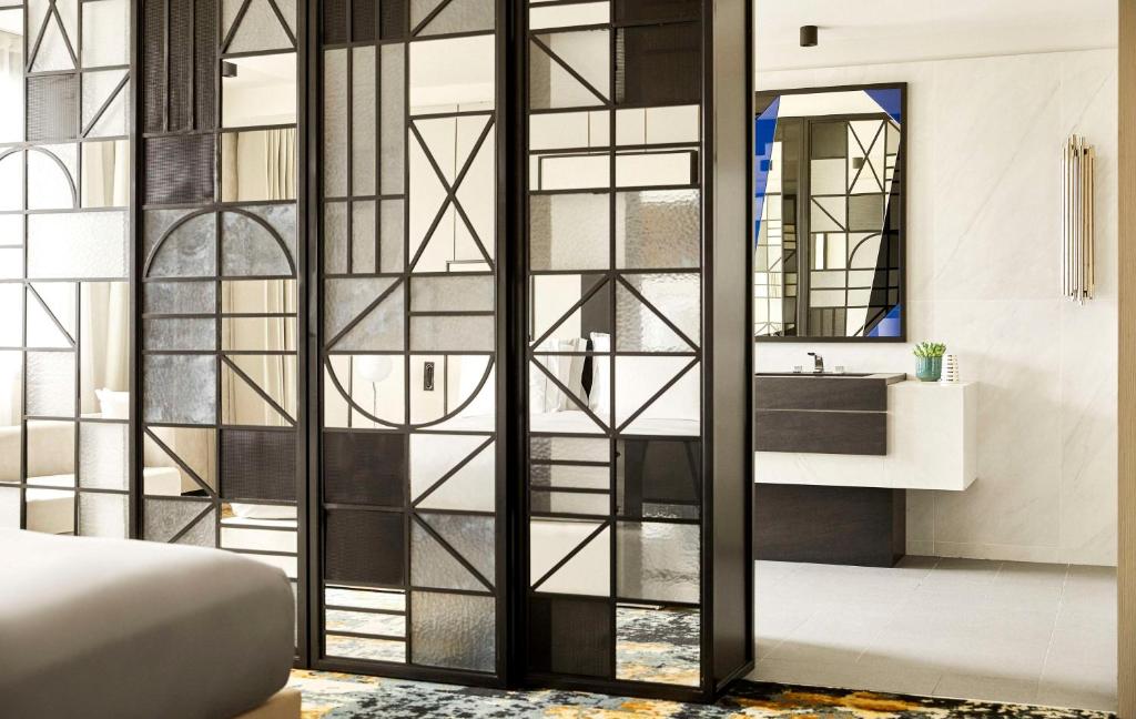 Posteľ alebo postele v izbe v ubytovaní Grand Hyatt Barcelona