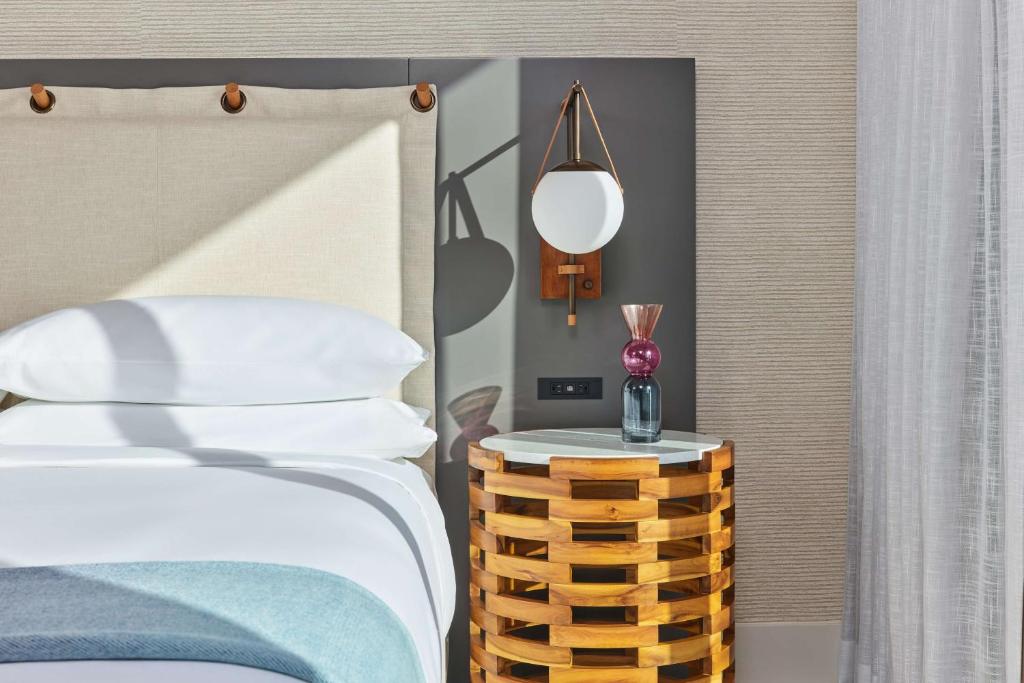 Mission Pacific Beach Resort, part of JdV by Hyatt - 