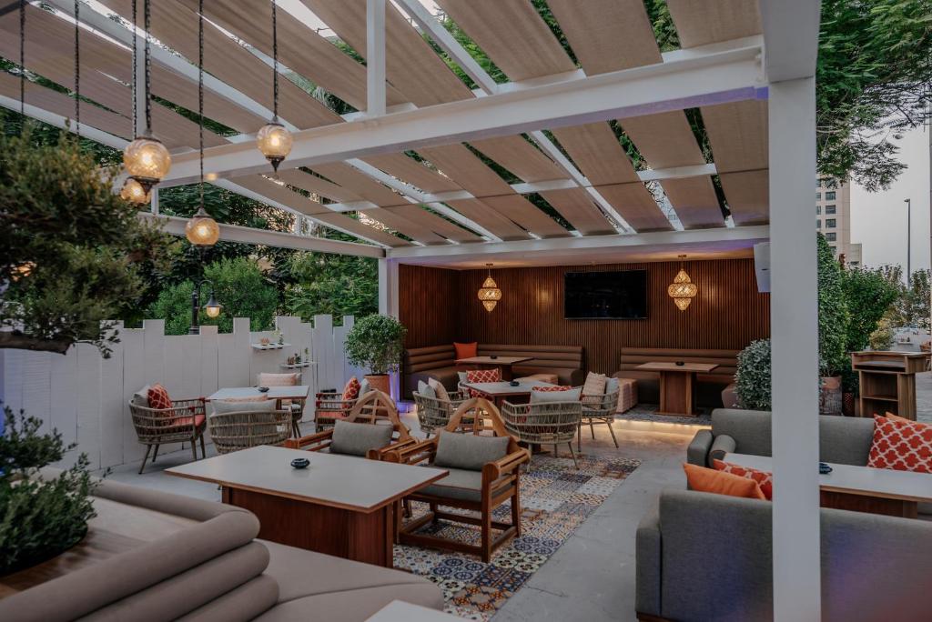 Dusit Thani Dubai - Resim 30