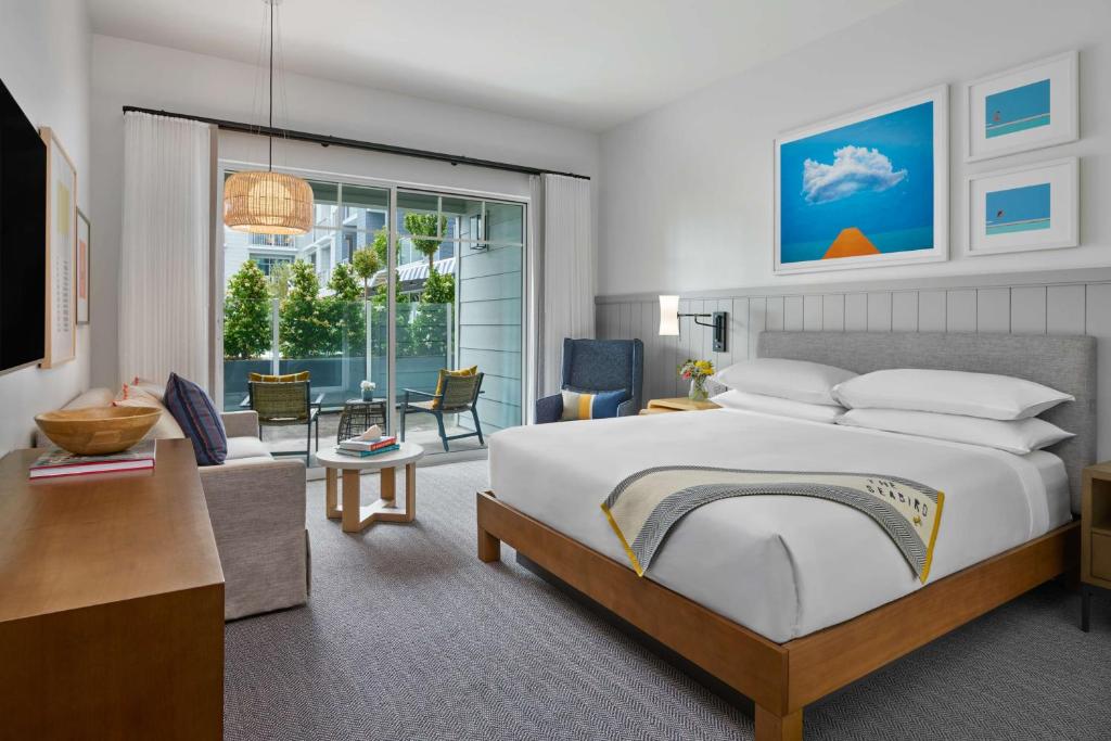 The Seabird Ocean Resort & Spa, Part of Destination Hotel by Hyatt - 