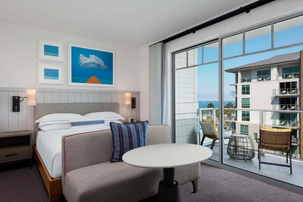 The Seabird Ocean Resort & Spa, Part of Destination Hotel by Hyatt - 
