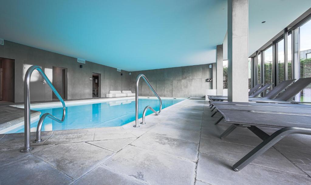 Bazén v ubytování Hotel Apostroff nebo v jeho okolí