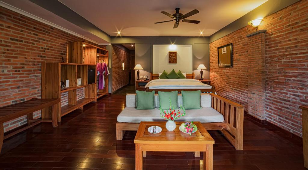 Pilgrimage Village Boutique Resort & Spa - 1