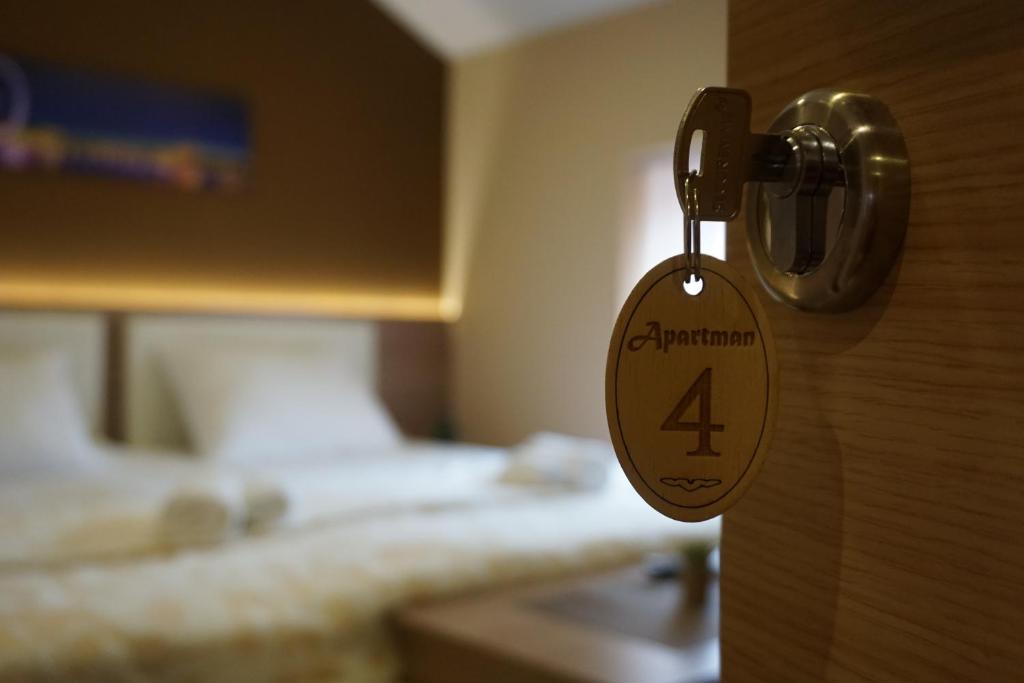 Postel nebo postele na pokoji v ubytování Rooms and Apartment Soča Kobarid
