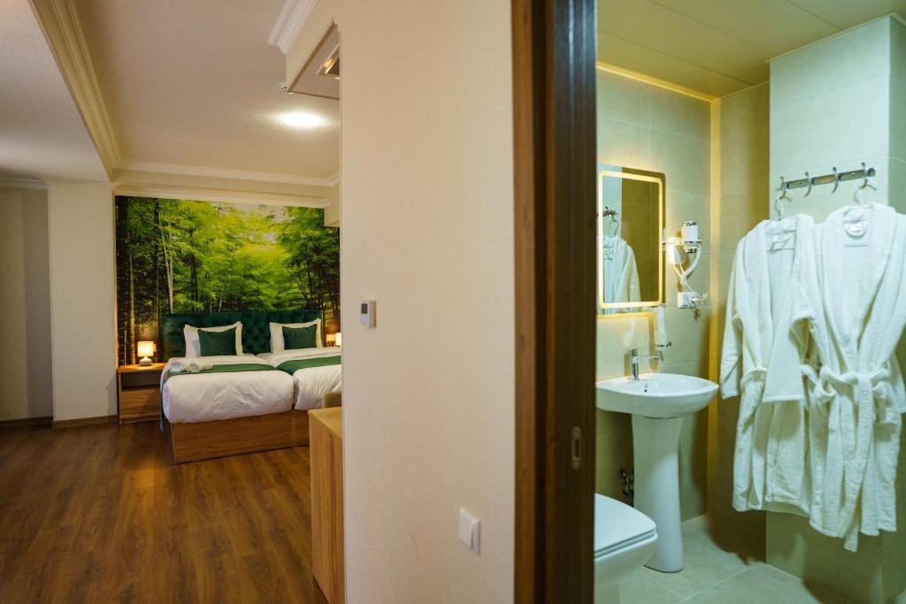 Koupelna v ubytování Green Palace Kutaisi